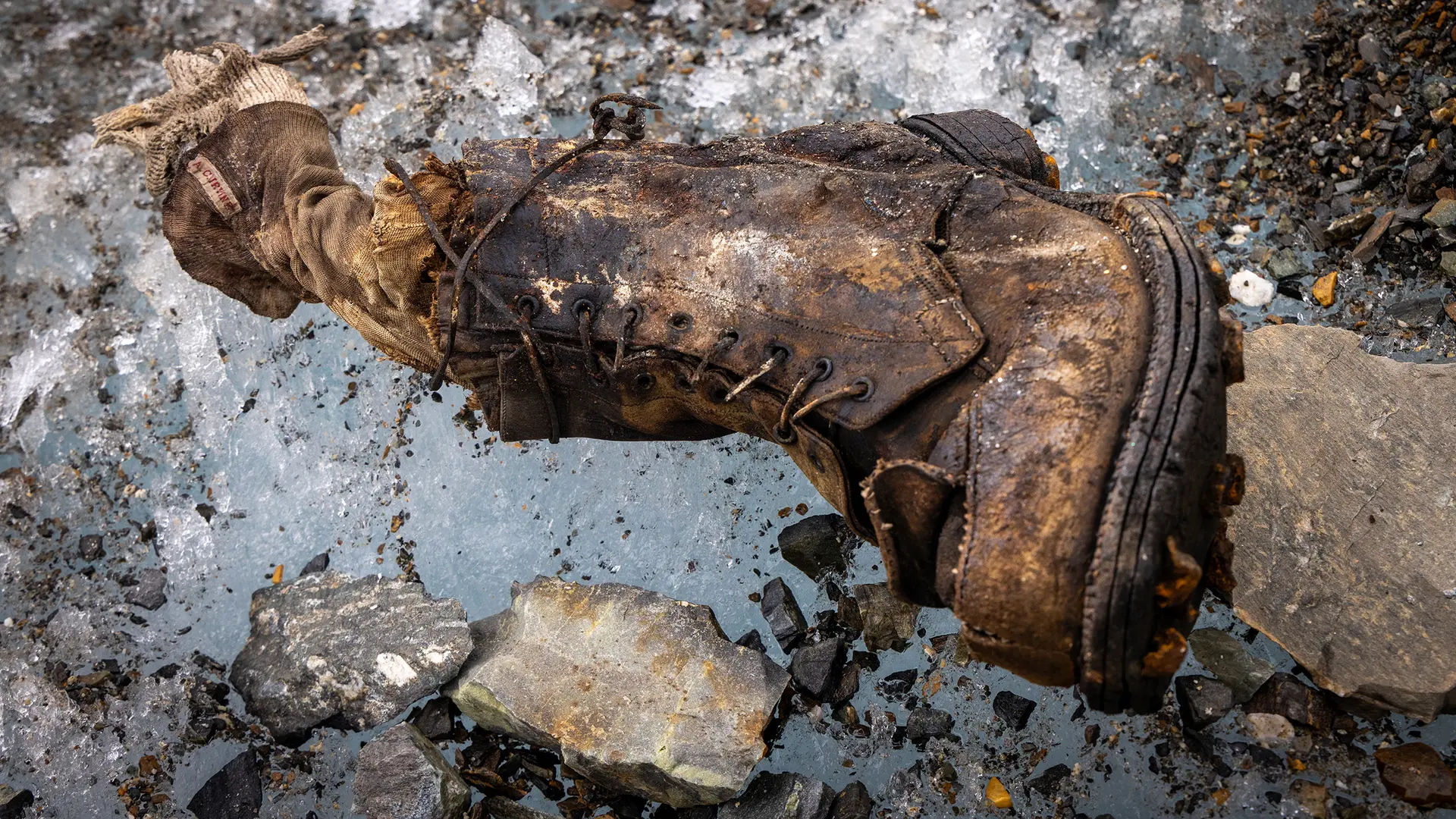 Mount Everest Dead Bodies