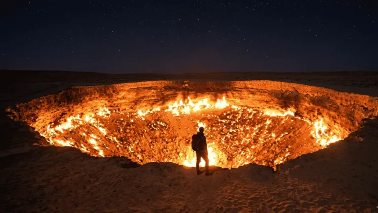 The Door to Hell – Darvaza Crater