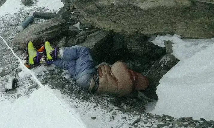 Mount Everest Dead Bodies